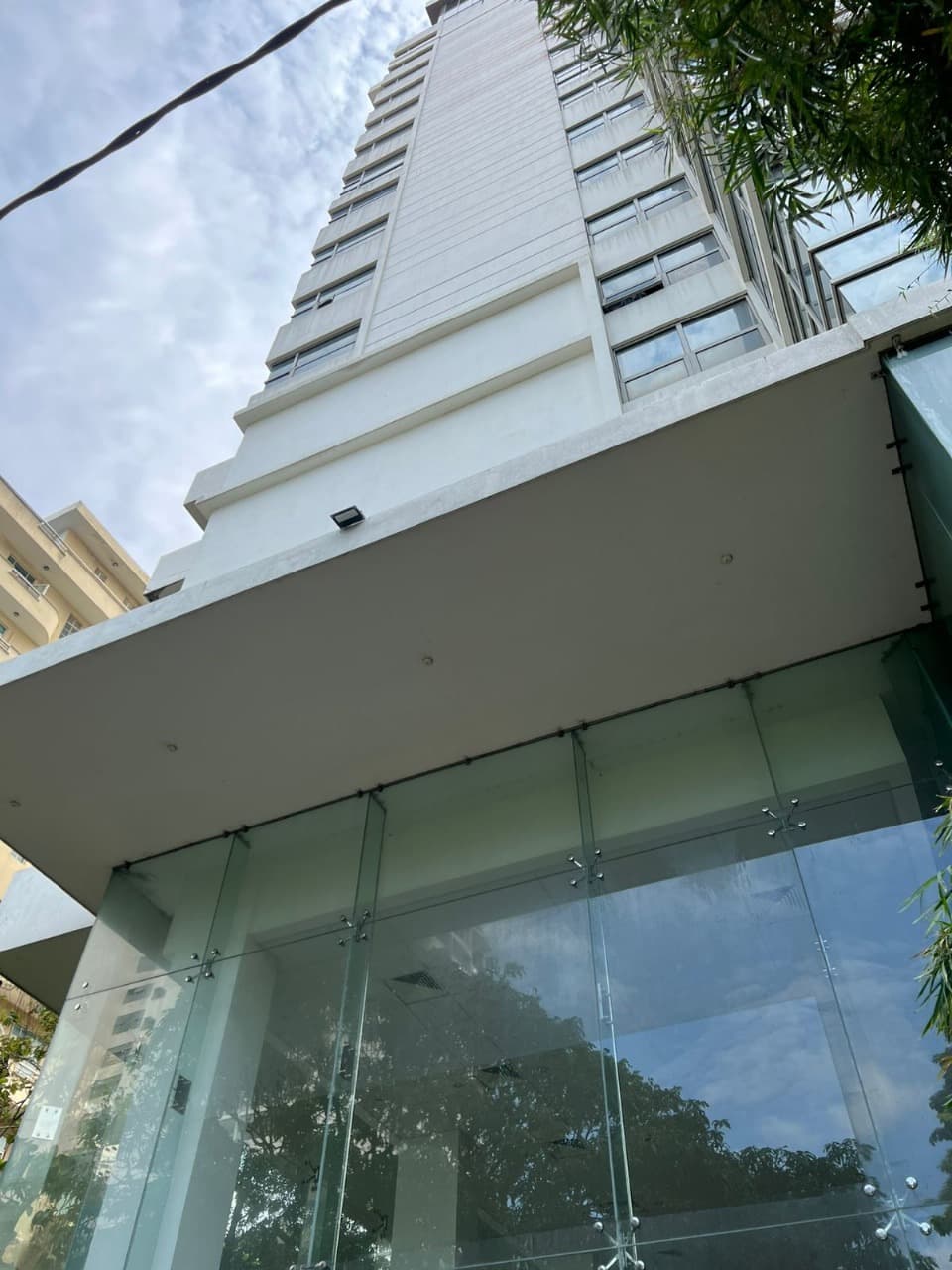 Macksons Tower — Colombo 03