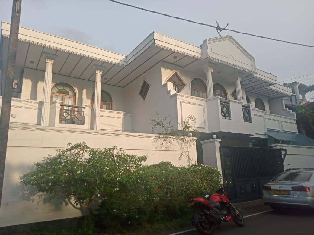 Villa at Gothami Road, Colombo 08